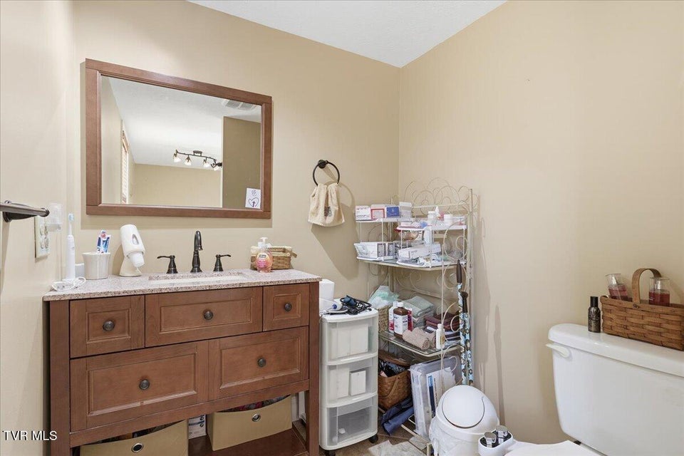 Photo #16: 235 Sunny Way