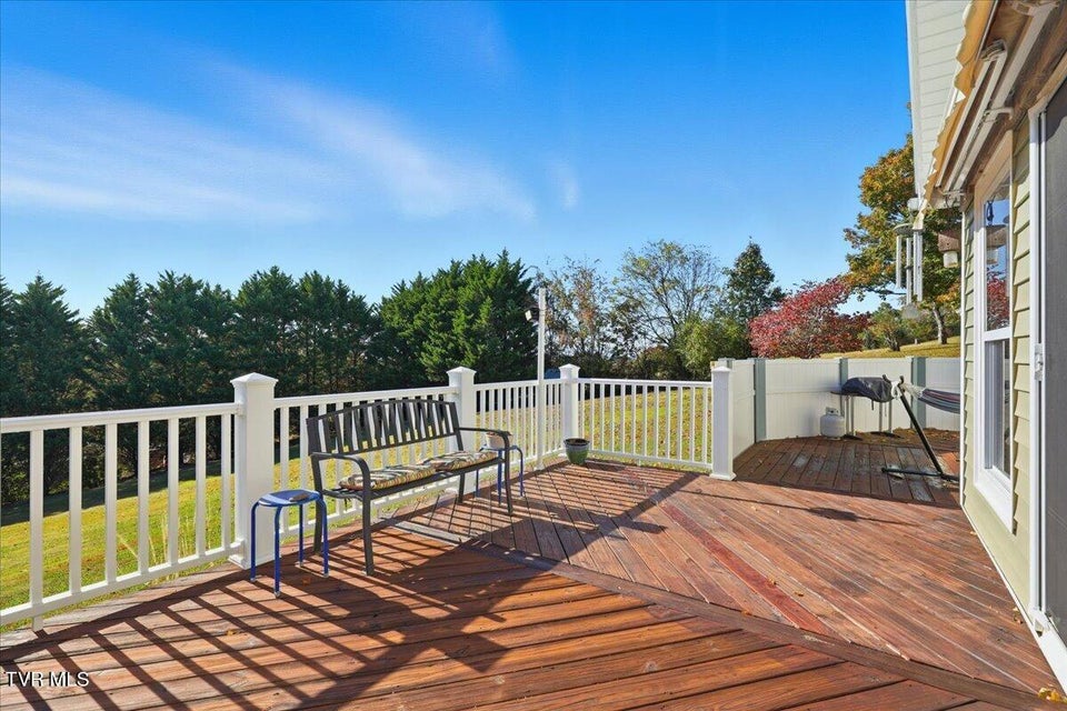 Photo #22: 235 Sunny Way