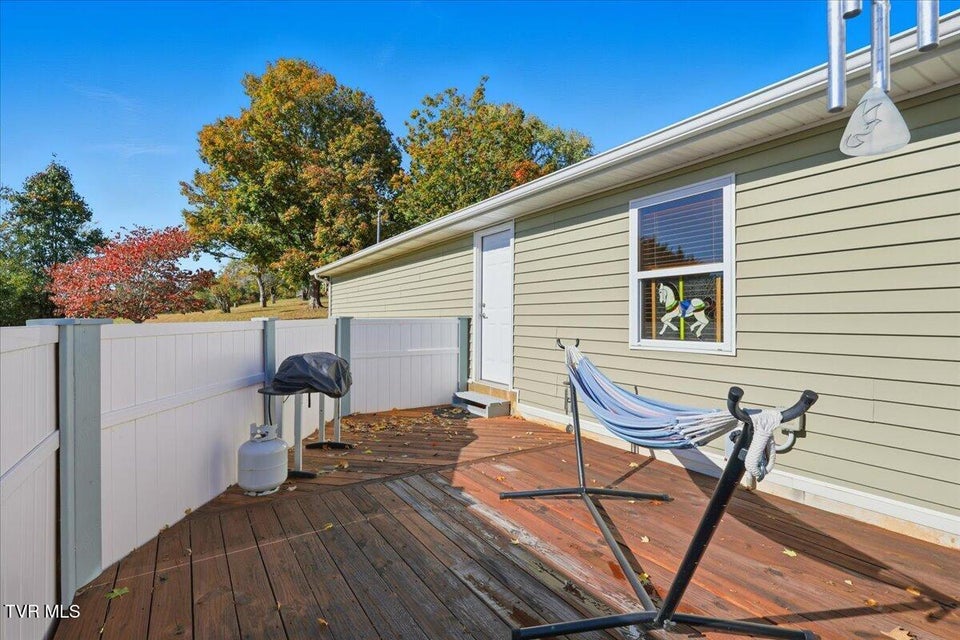 Photo #25: 235 Sunny Way