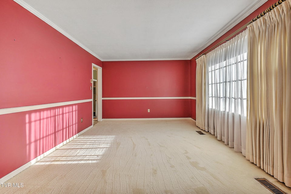 Photo #10: 7323 White Pine Circle