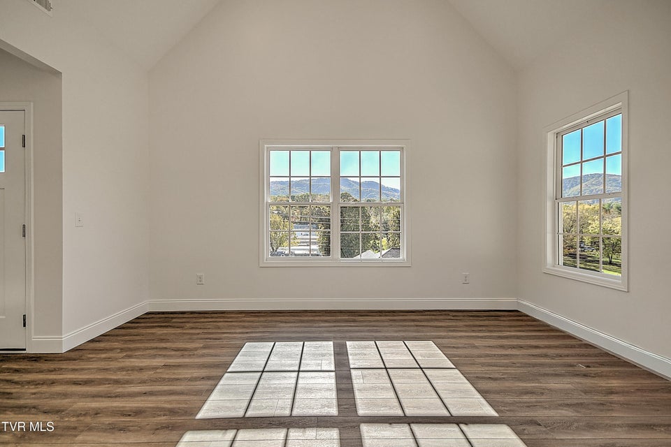 Photo #7: 1906 Cherokee Road