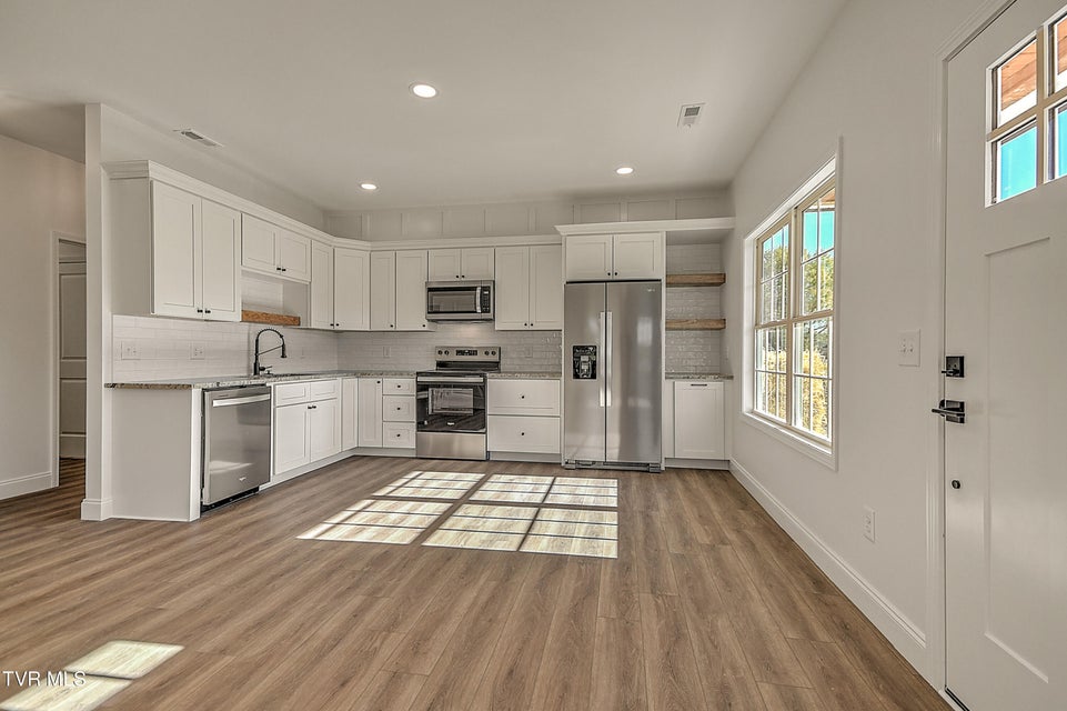 Photo #10: 1906 Cherokee Road