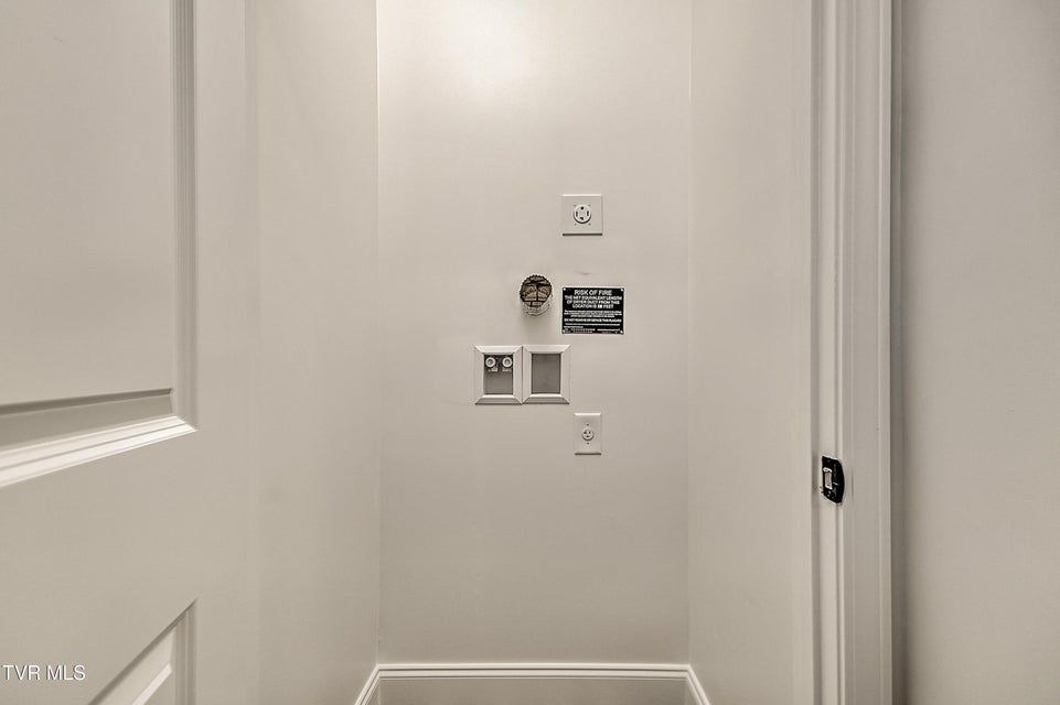 Photo #15: 1906 Cherokee Road