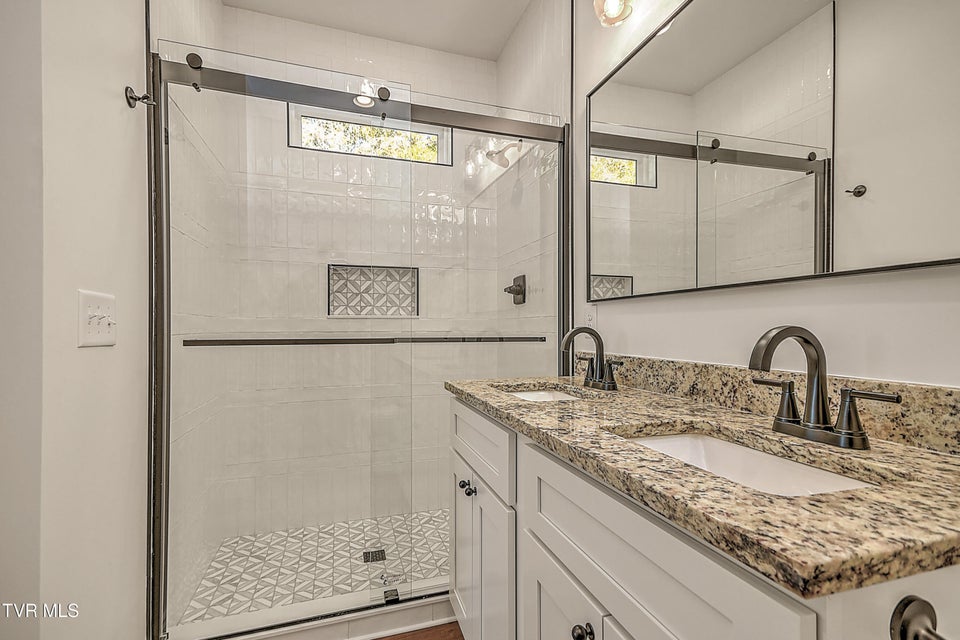 Photo #23: 1906 Cherokee Road