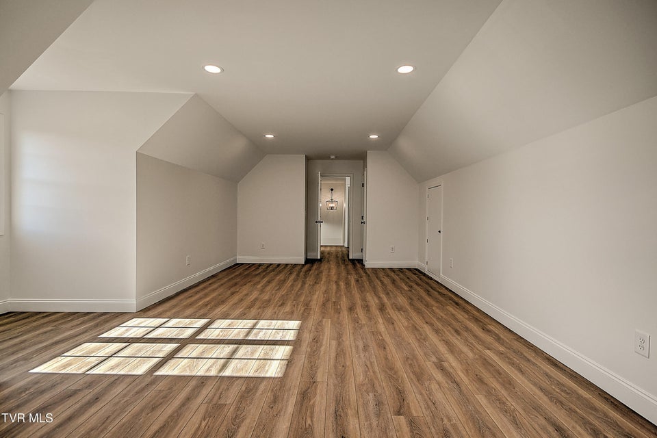 Photo #32: 1906 Cherokee Road