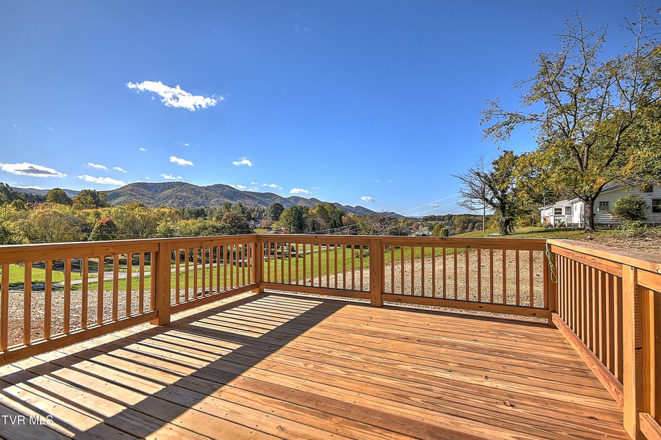 Photo #35: 1906 Cherokee Road