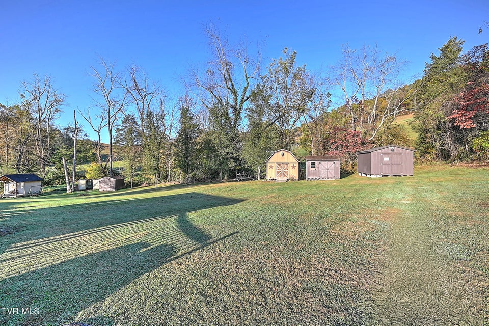 Photo #31: 7323 White Pine Circle