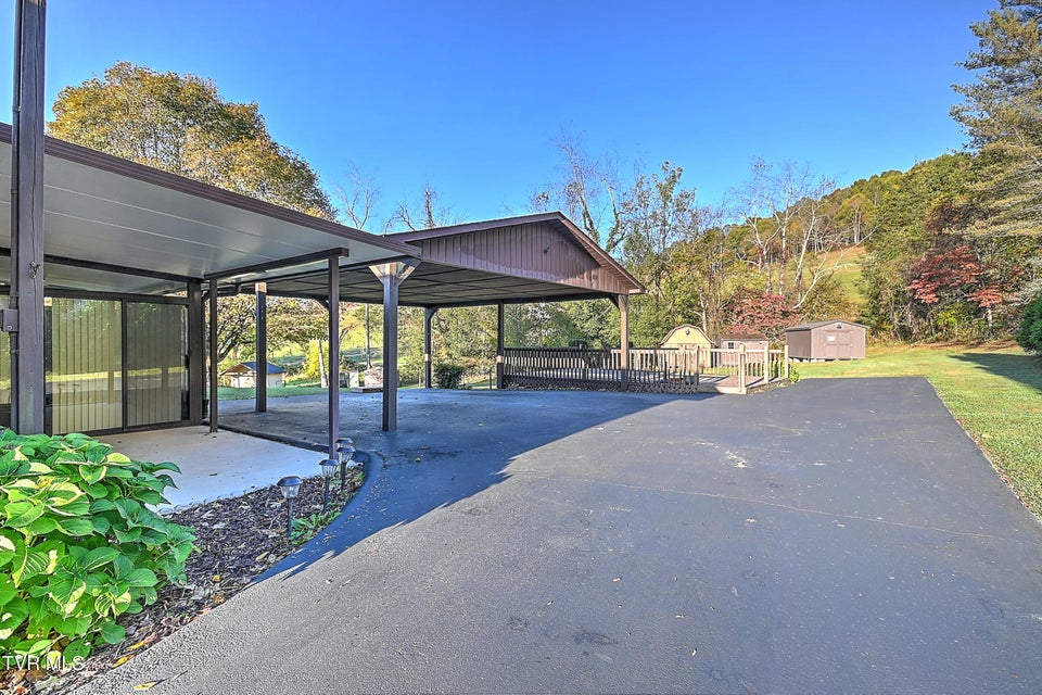 Photo #26: 7323 White Pine Circle