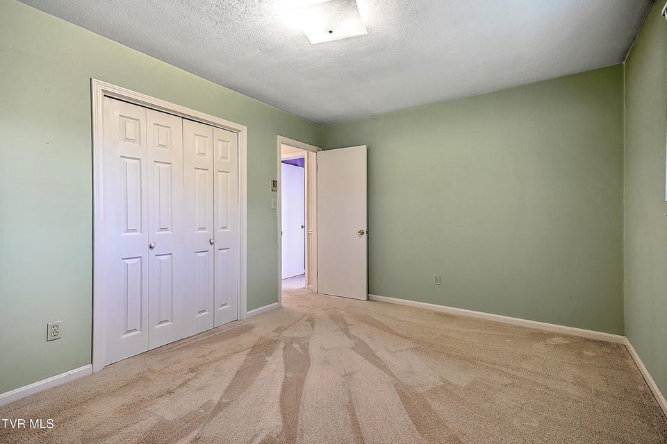 Photo #6: 7323 White Pine Circle