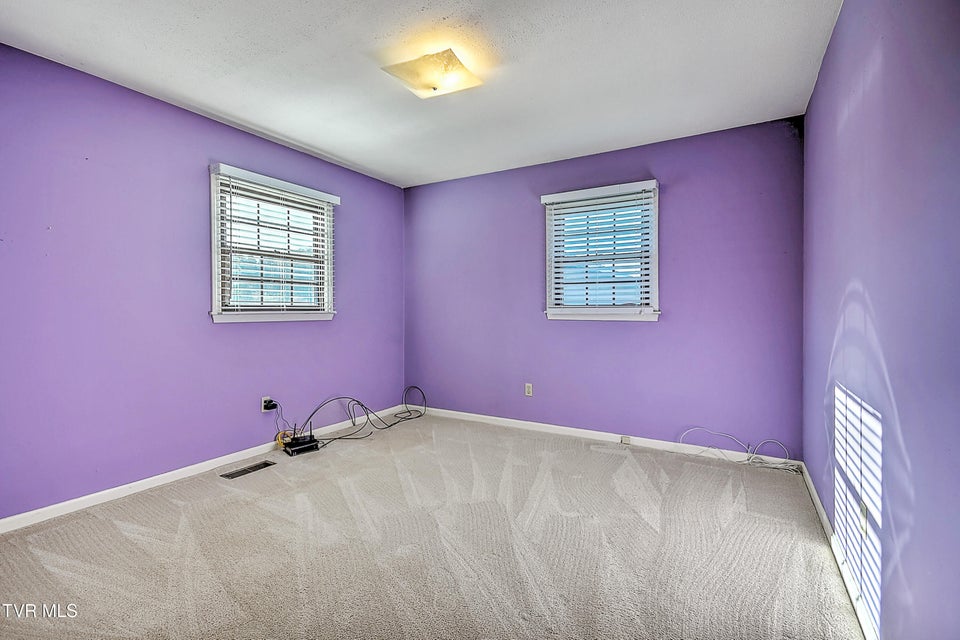 Photo #9: 7323 White Pine Circle