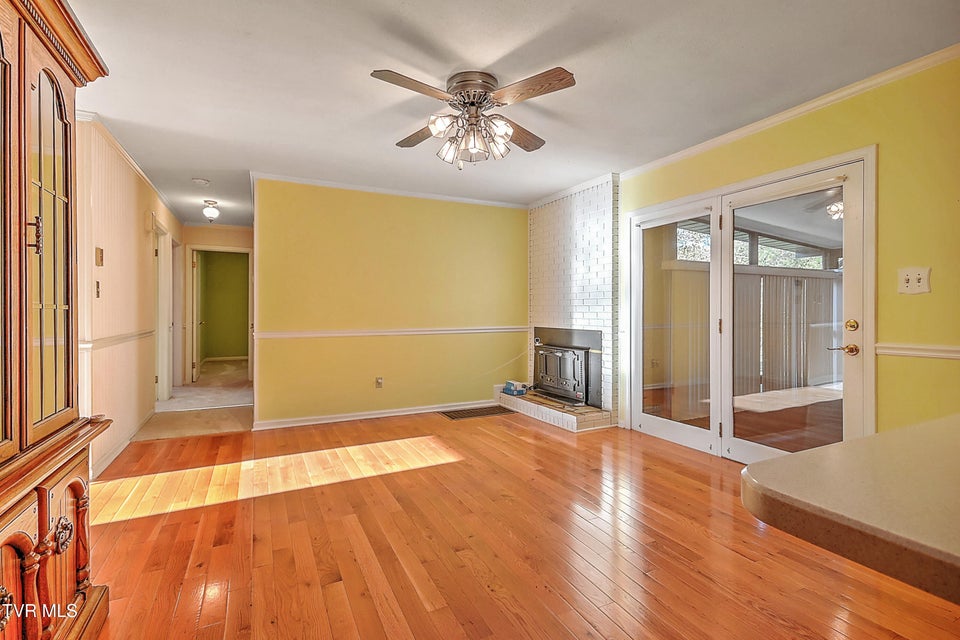 Photo #14: 7323 White Pine Circle