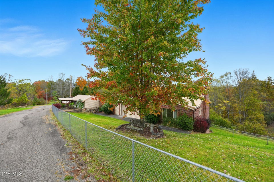 Photo #12: 490 Delaney Lane