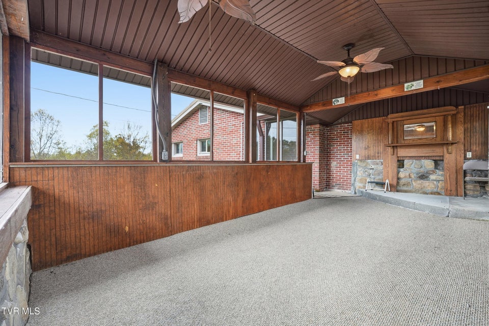 Photo #16: 490 Delaney Lane