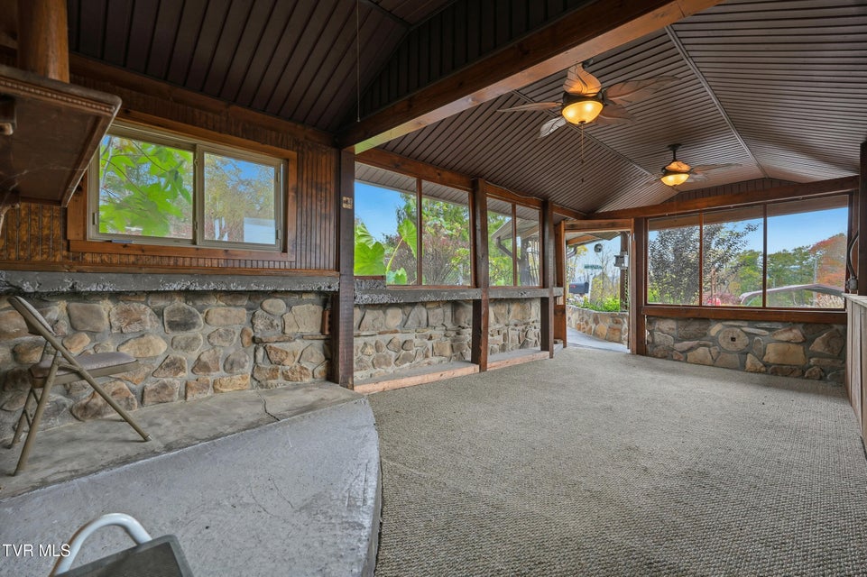 Photo #17: 490 Delaney Lane