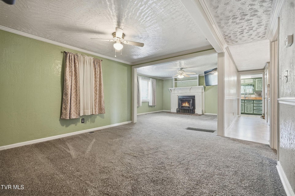 Photo #26: 490 Delaney Lane