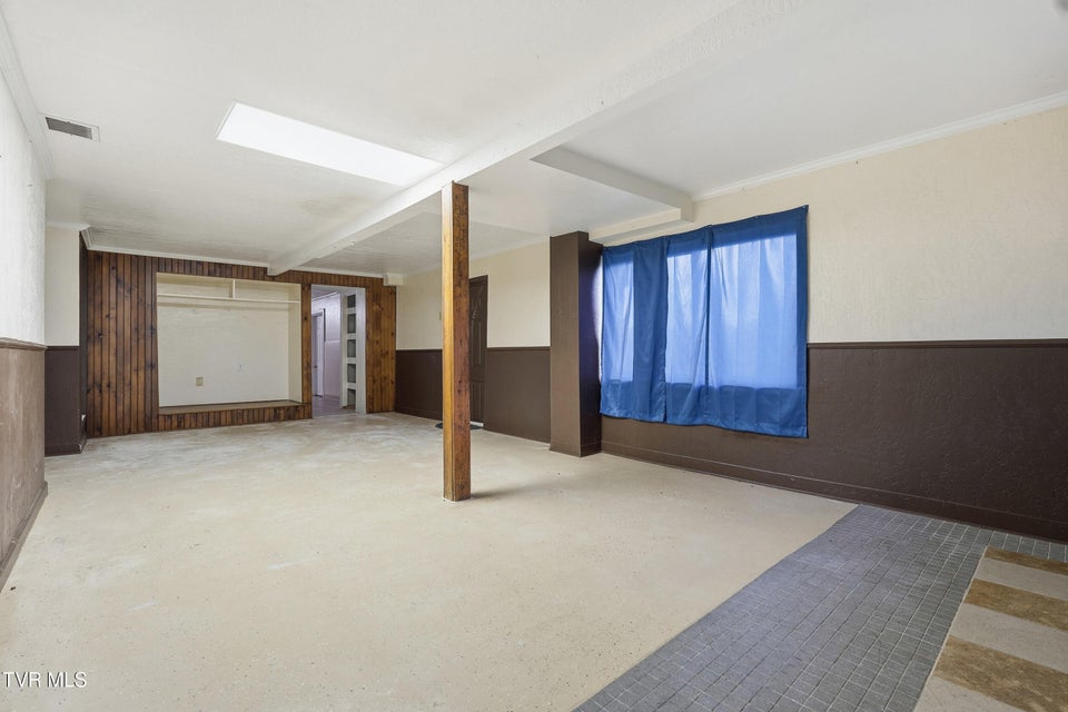 Photo #41: 490 Delaney Lane