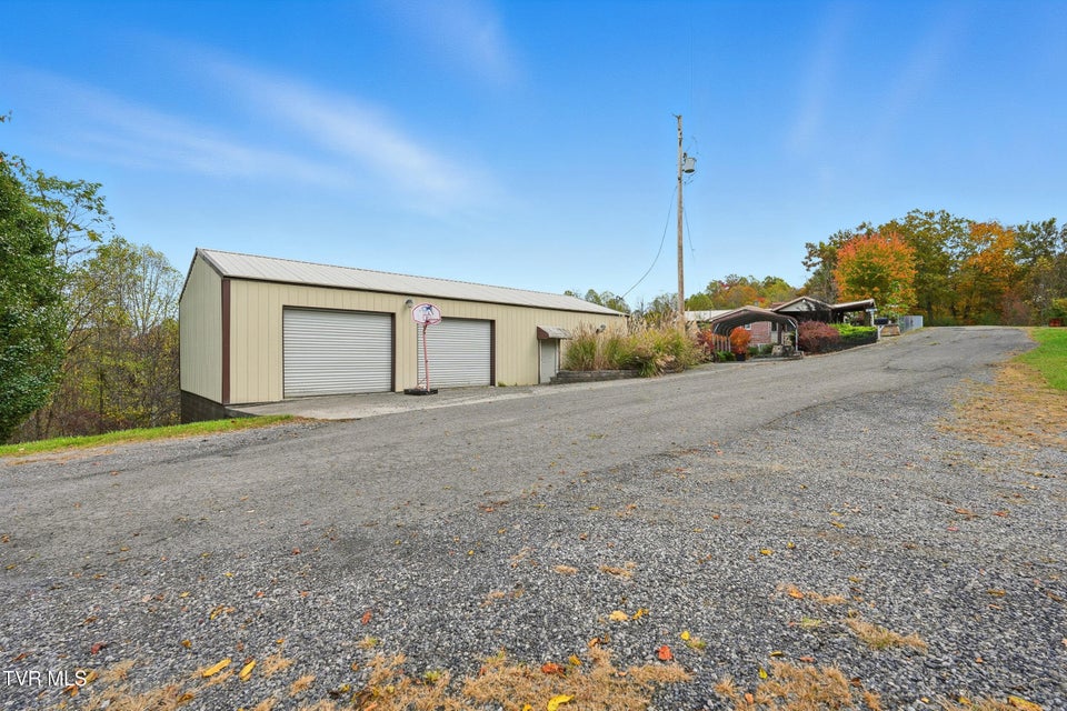 Photo #43: 490 Delaney Lane