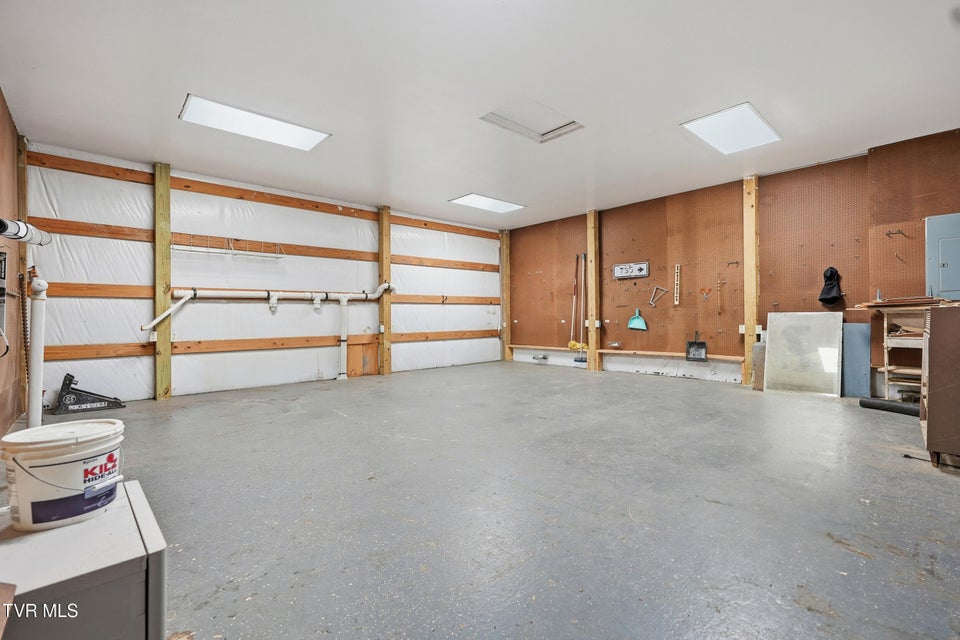 Photo #47: 490 Delaney Lane