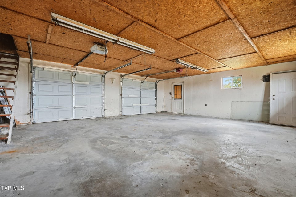 Photo #50: 490 Delaney Lane