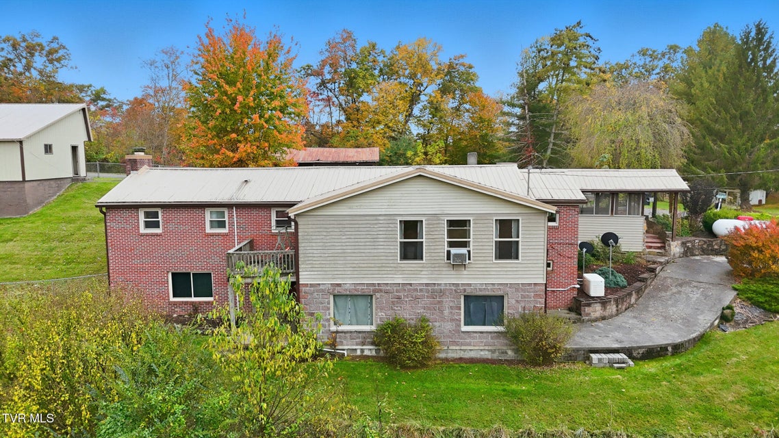 Photo #61: 490 Delaney Lane