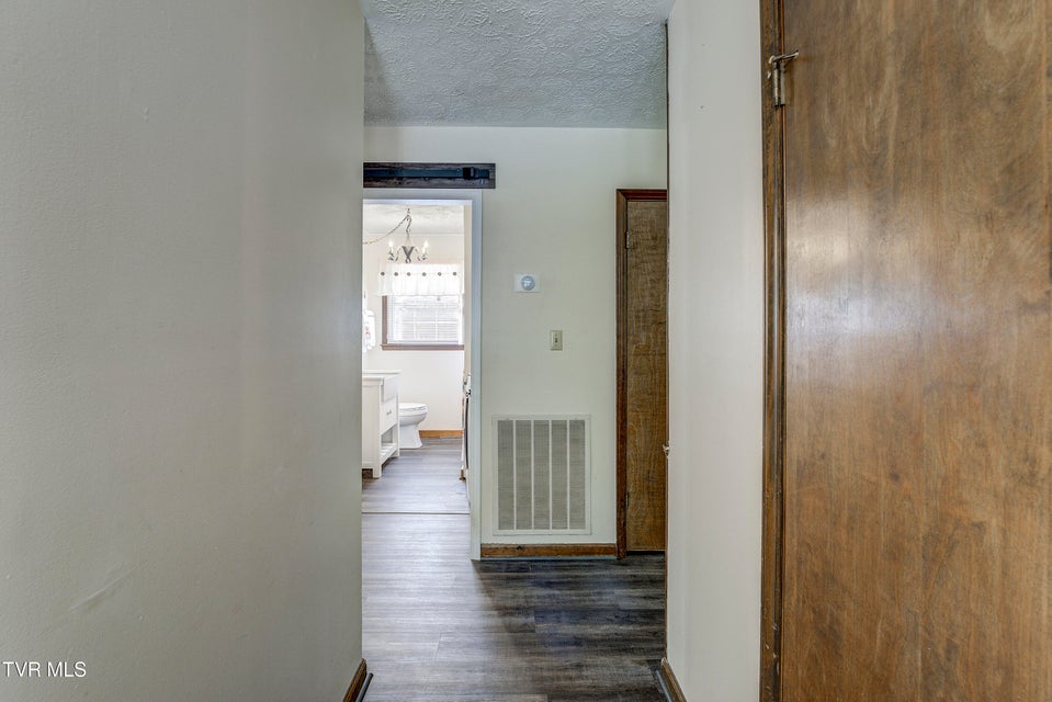 Photo #8: 607 Dover Avenue