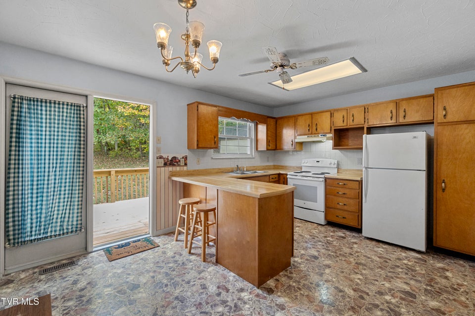 Photo #3: 403 Morningside Drive