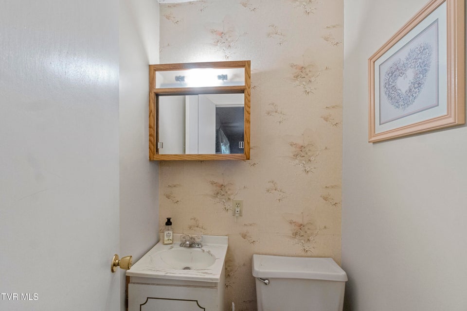 Photo #8: 403 Morningside Drive