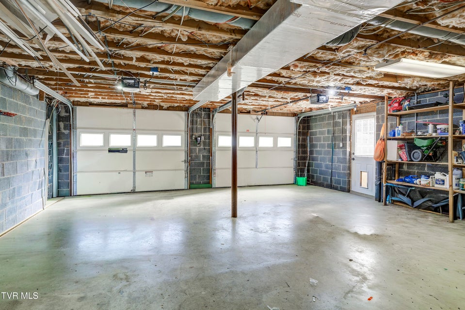 Photo #34: 607 Dover Avenue