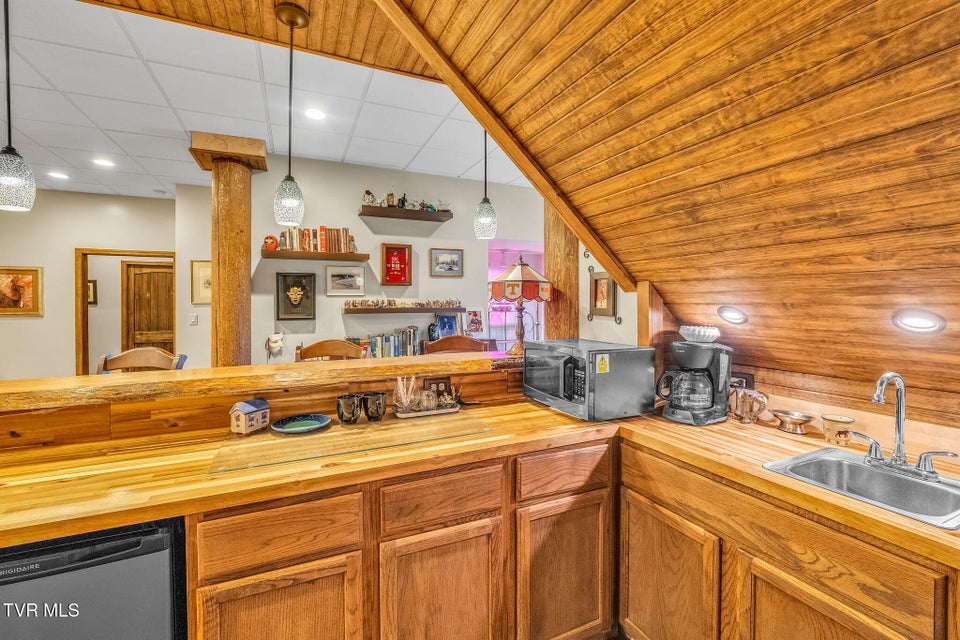 Photo #74: 7464 Callalantee Drive