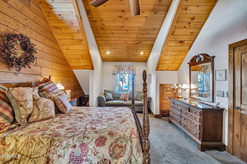 Photo #57: 7464 Callalantee Drive