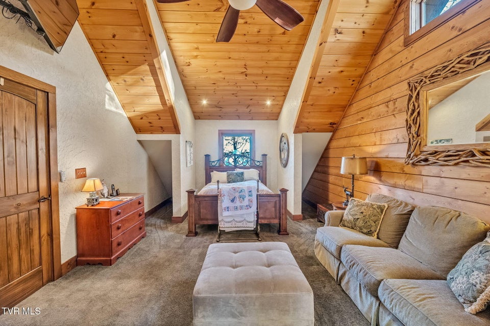 Photo #61: 7464 Callalantee Drive