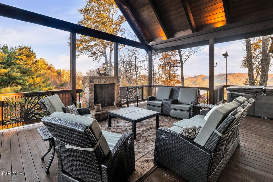 Photo #93: 7464 Callalantee Drive