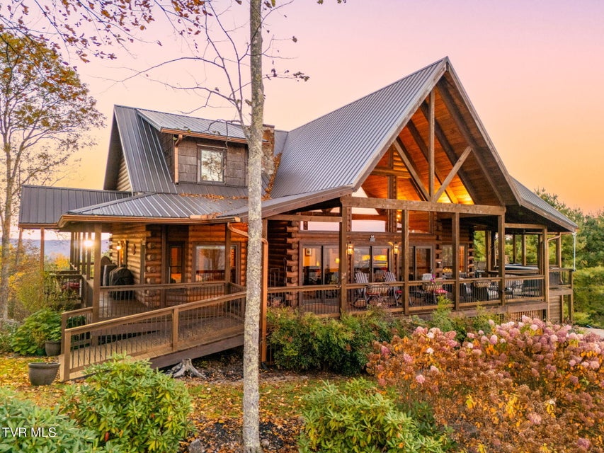 Photo #6: 7464 Callalantee Drive