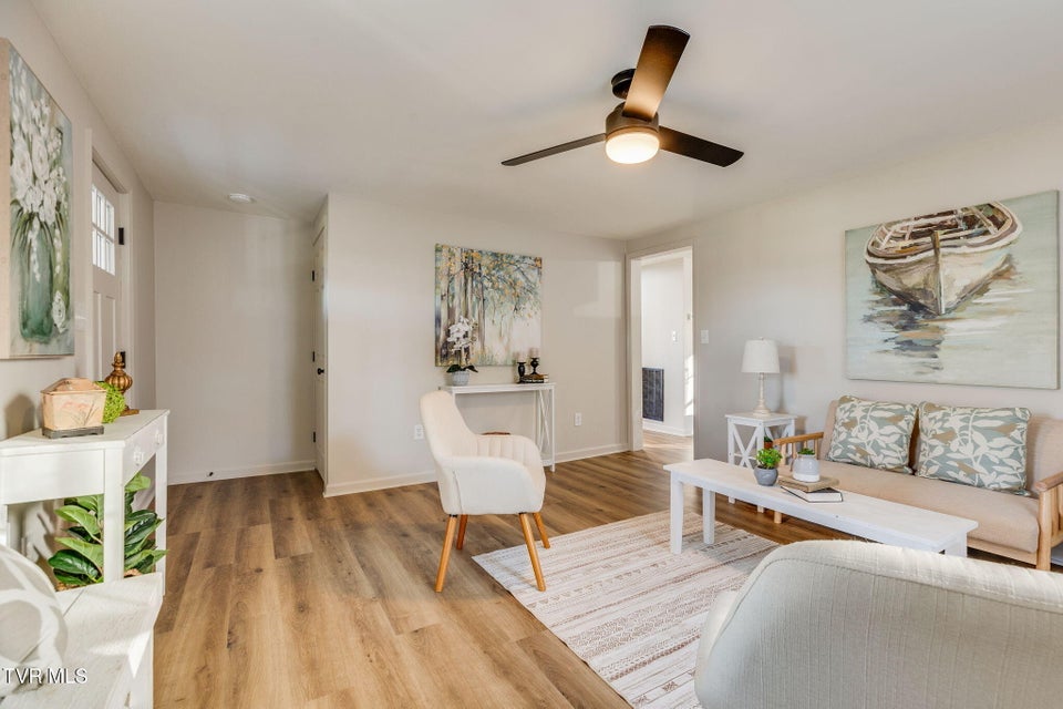 Photo #6: 1615 Maryland Avenue