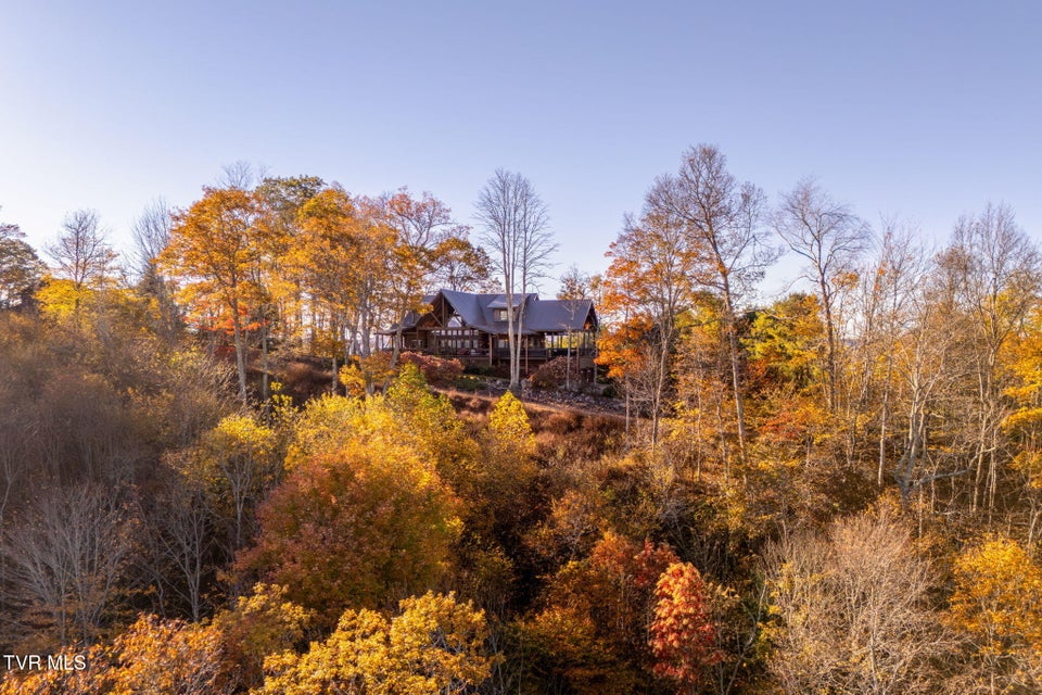 Photo #16: 7464 Callalantee Drive