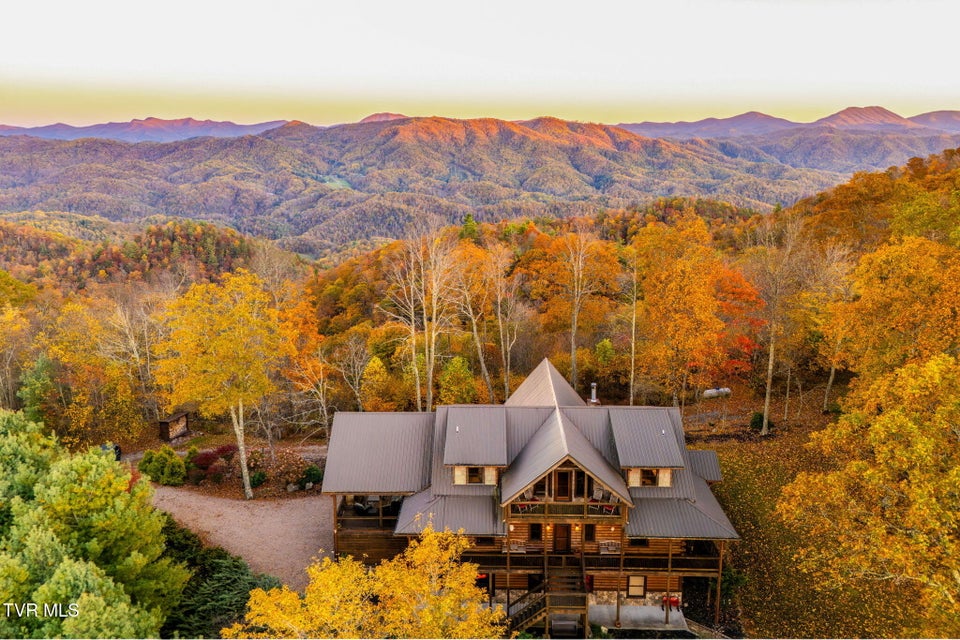 Photo #18: 7464 Callalantee Drive