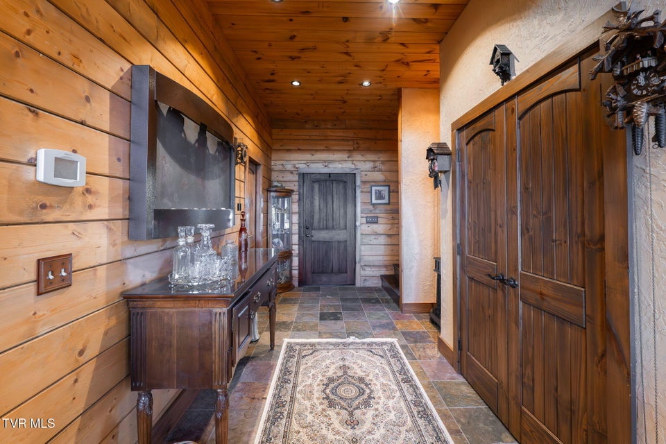 Photo #20: 7464 Callalantee Drive