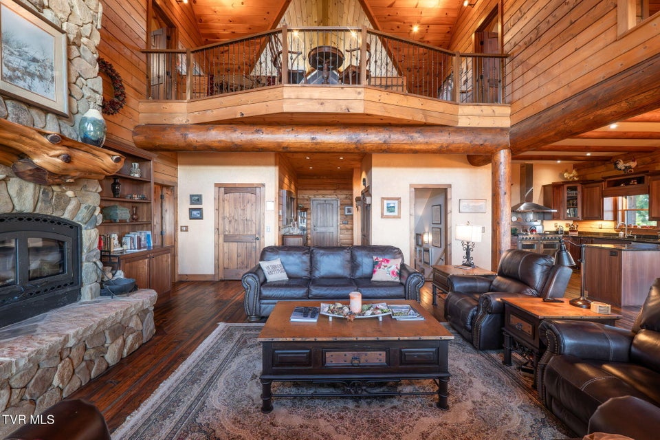 Photo #25: 7464 Callalantee Drive