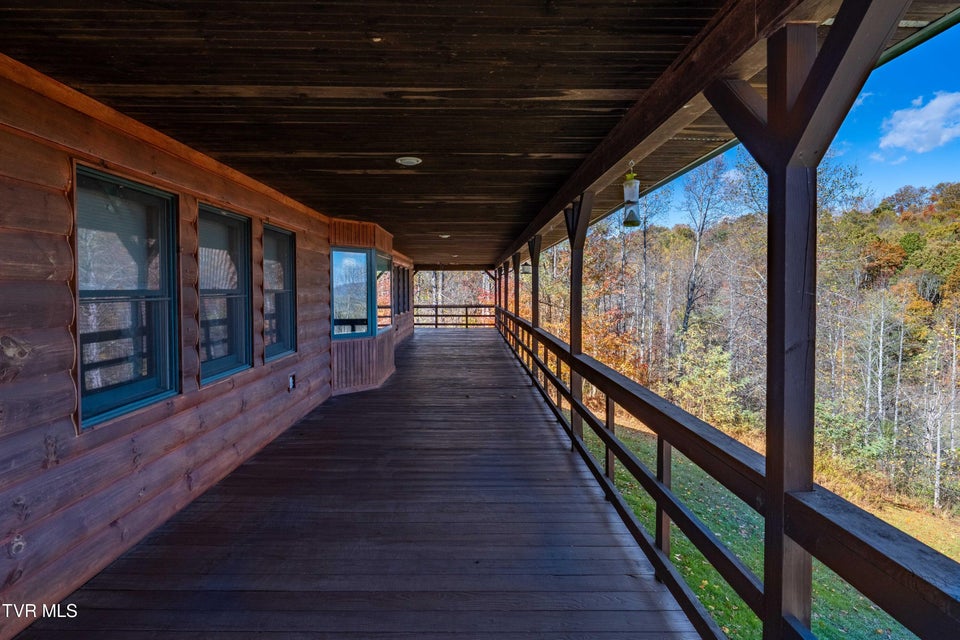 Photo #21: 928 Avery Branch Road