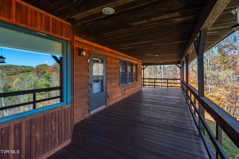 Photo #18: 928 Avery Branch Road