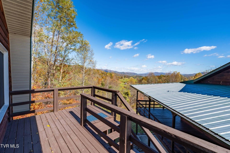 Photo #100: 928 Avery Branch Road