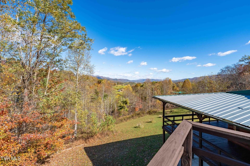 Photo #97: 928 Avery Branch Road