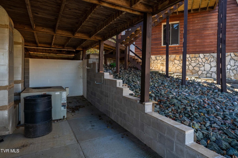 Photo #41: 928 Avery Branch Road