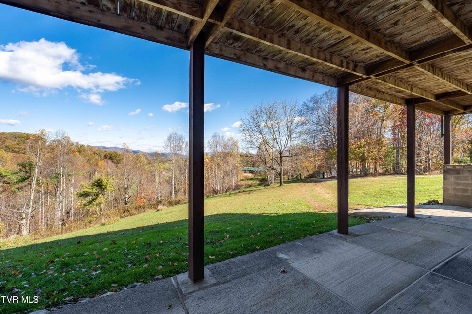 Photo #44: 928 Avery Branch Road