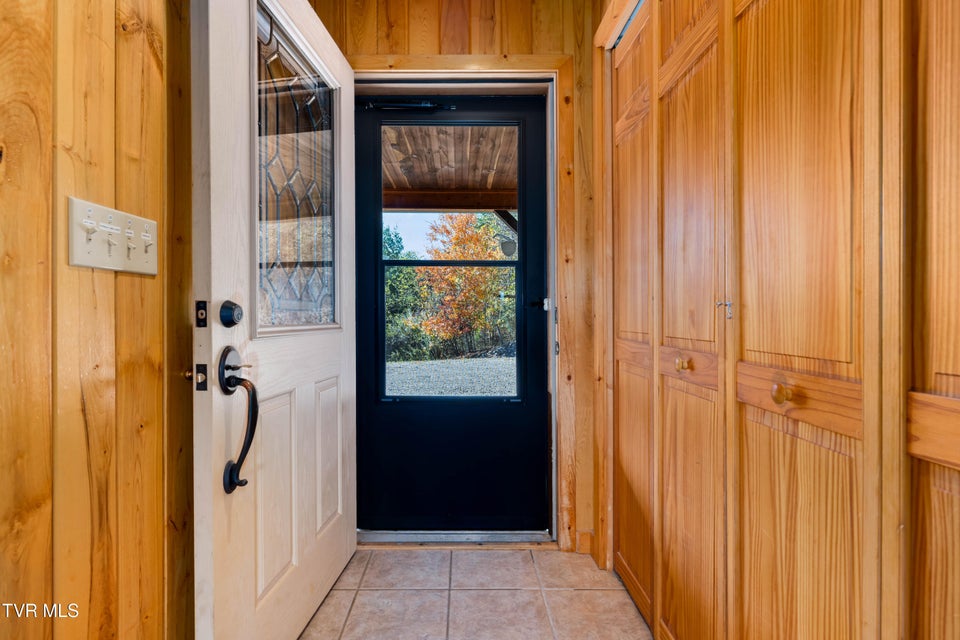 Photo #49: 928 Avery Branch Road