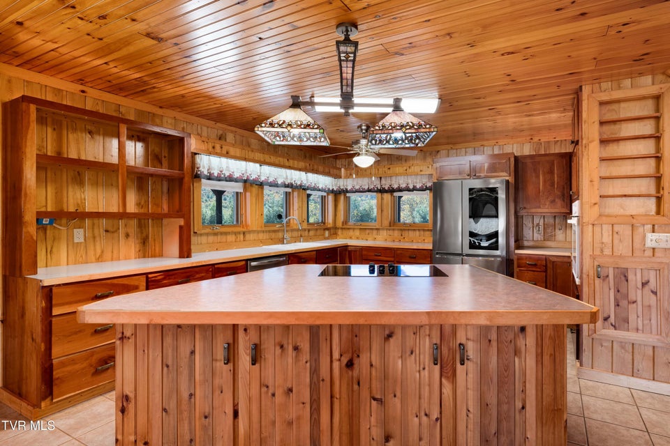 Photo #57: 928 Avery Branch Road