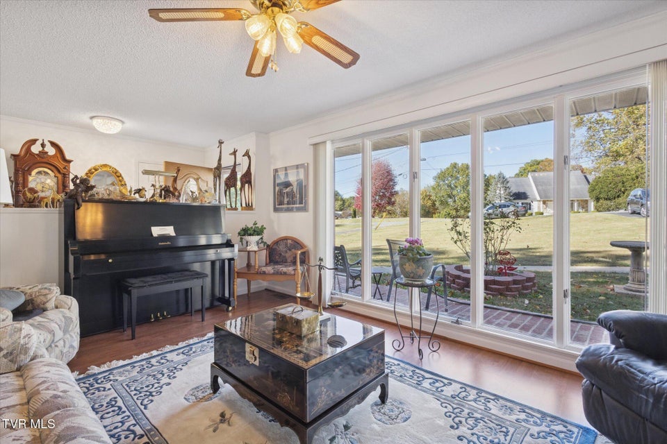 Photo #8: 107 Dogwood Lane