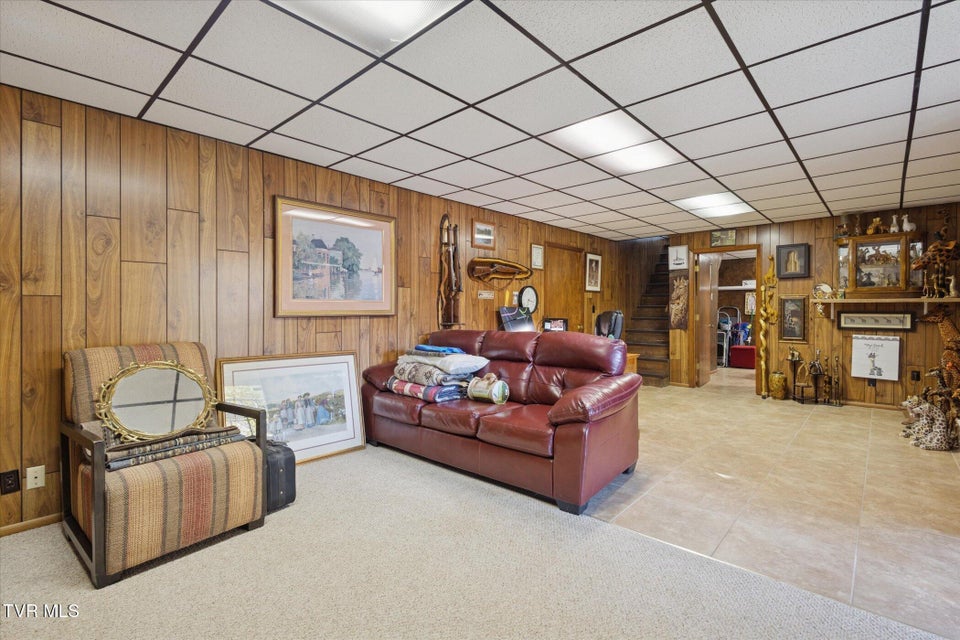 Photo #32: 107 Dogwood Lane