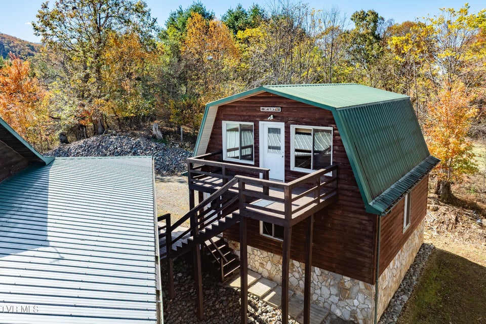 Photo #66: 928 Avery Branch Road