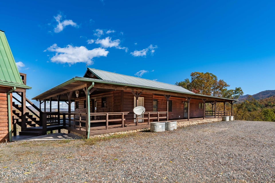 Photo #75: 928 Avery Branch Road